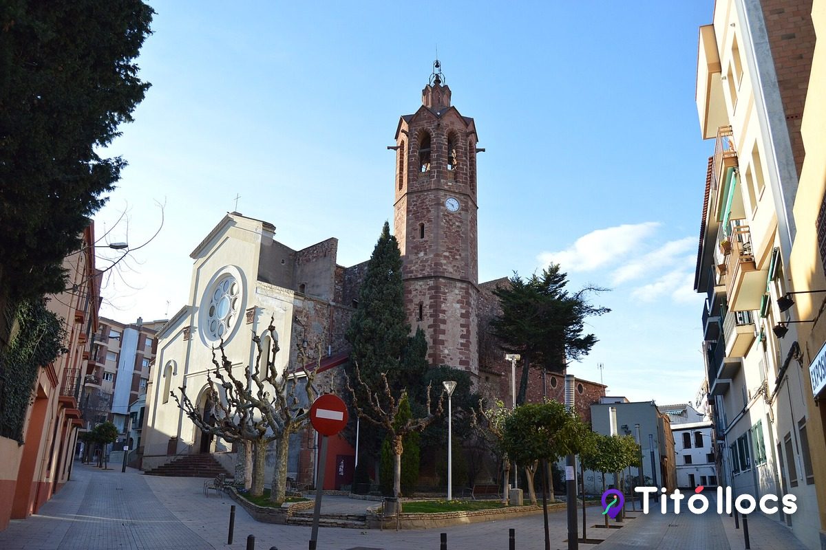 L'església parroquial de Sant Andreu de la Barca amb el campanar de maó