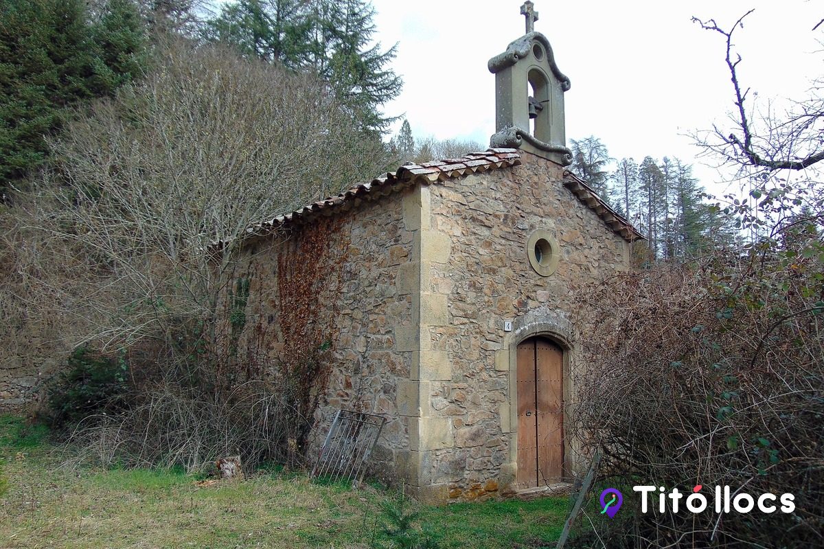 La capella de Masjoan, al costat de l'arborètum d'Espinelves