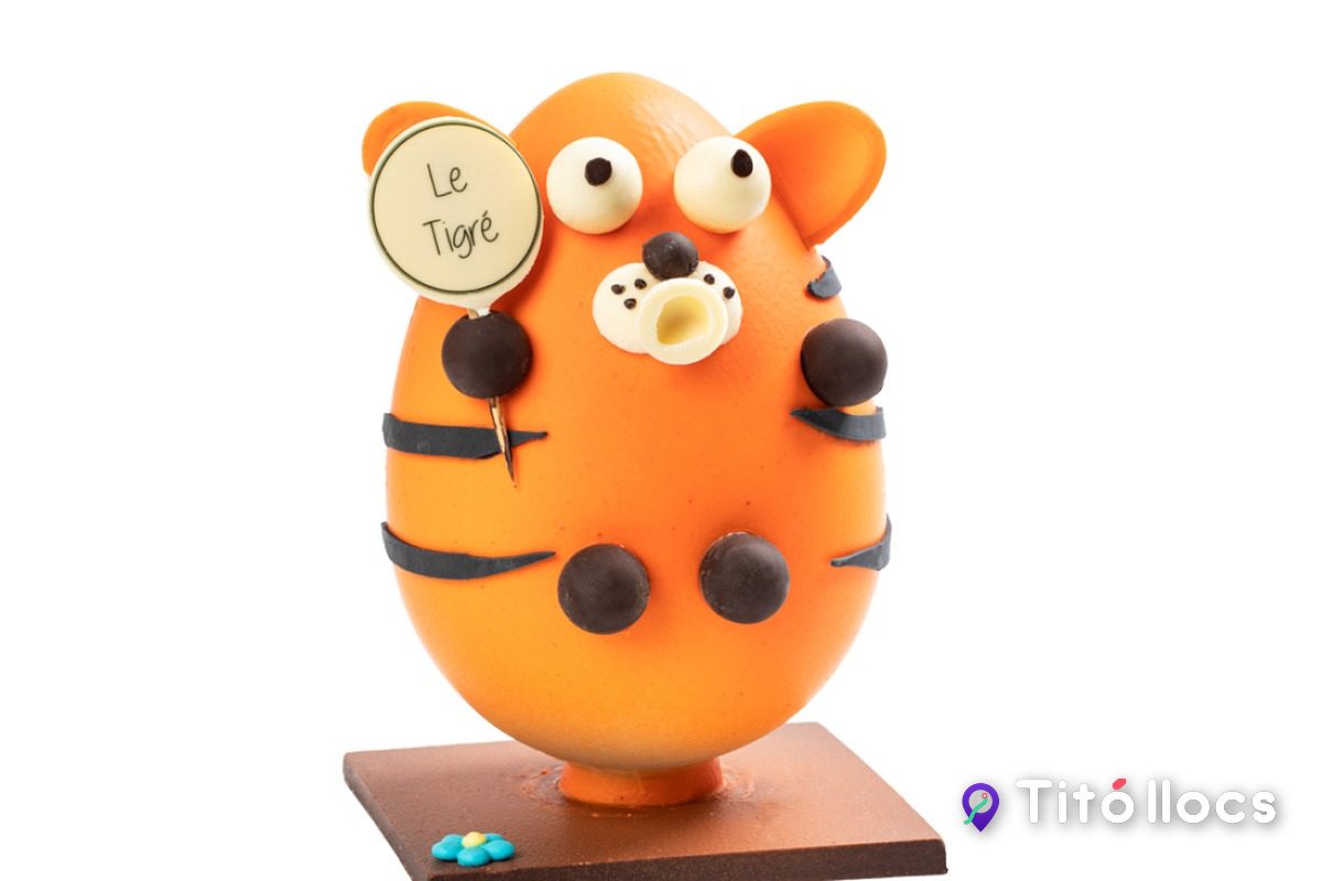 Una mona de Pasqua en forma de tigre, feta a mà amb xocolata per Rodellas