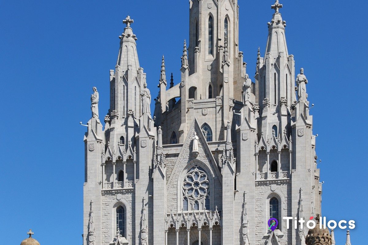 El temple del Sagrat Cor, la basílica que corona el cim del Tibidabo