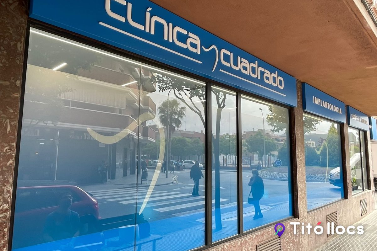 Clínica Cuadrado, Clínica dental al cor d'El Prat, amb làser i set especialistes