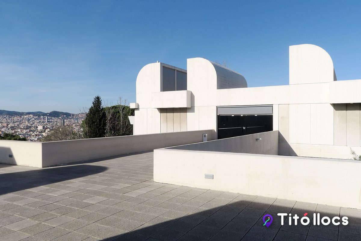 Fundació Joan Miró, El museu de Miró a Montjuïc, entre patis i terrasses