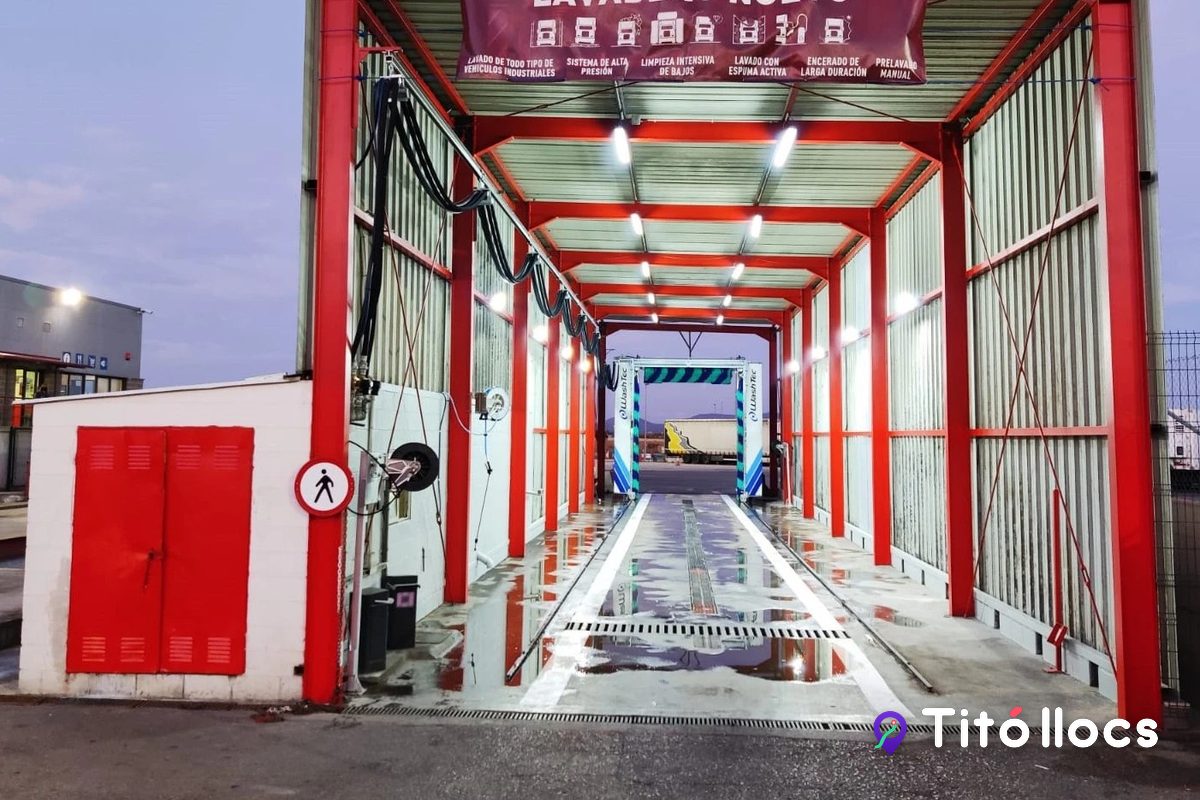 Túnel de rentat de camions, a Nection Llers